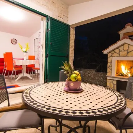 Summer House Close To Sea شاليه