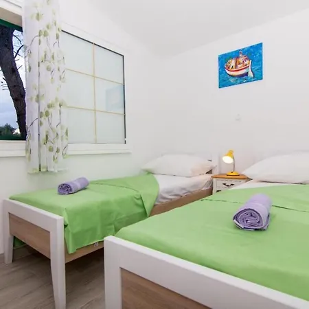 شاليه Summer House Close To Sea أوكغوك غورنيي